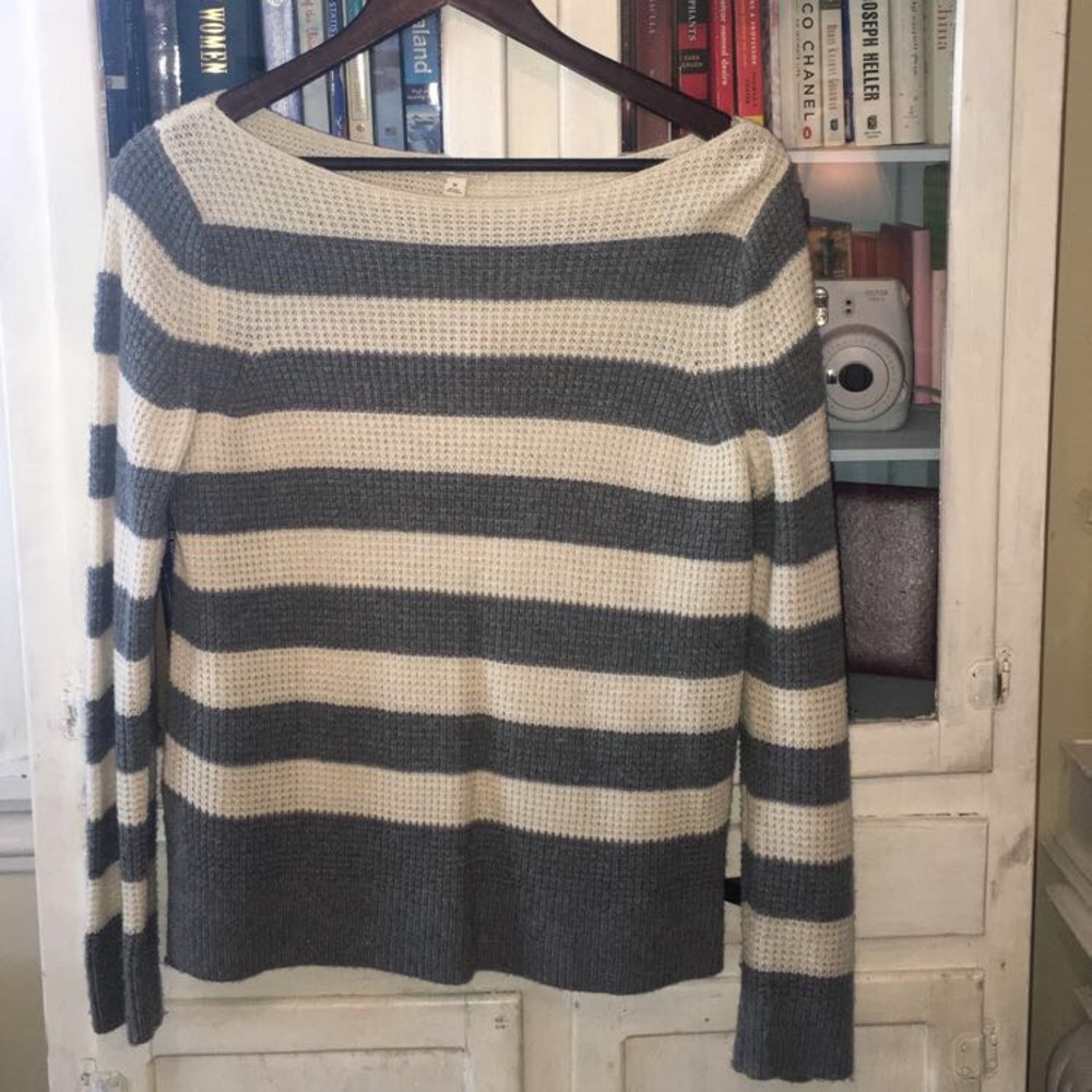 Knitted Gap sweater